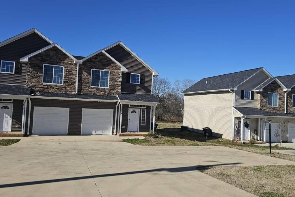 Charming & Spacious 3Br House Vila Concord Exterior foto