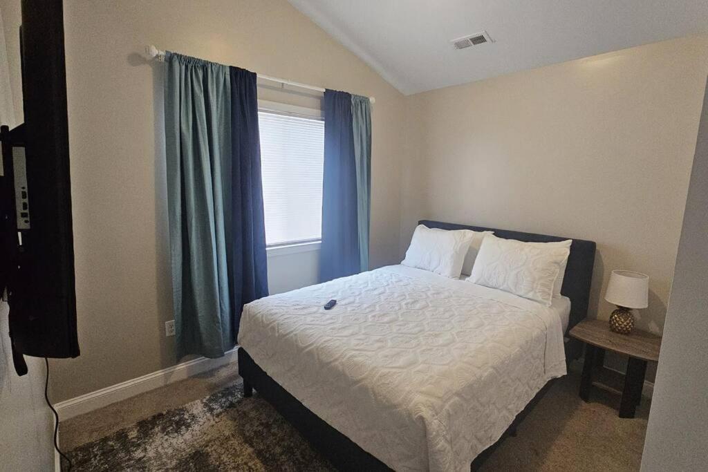 Charming & Spacious 3Br House Vila Concord Exterior foto